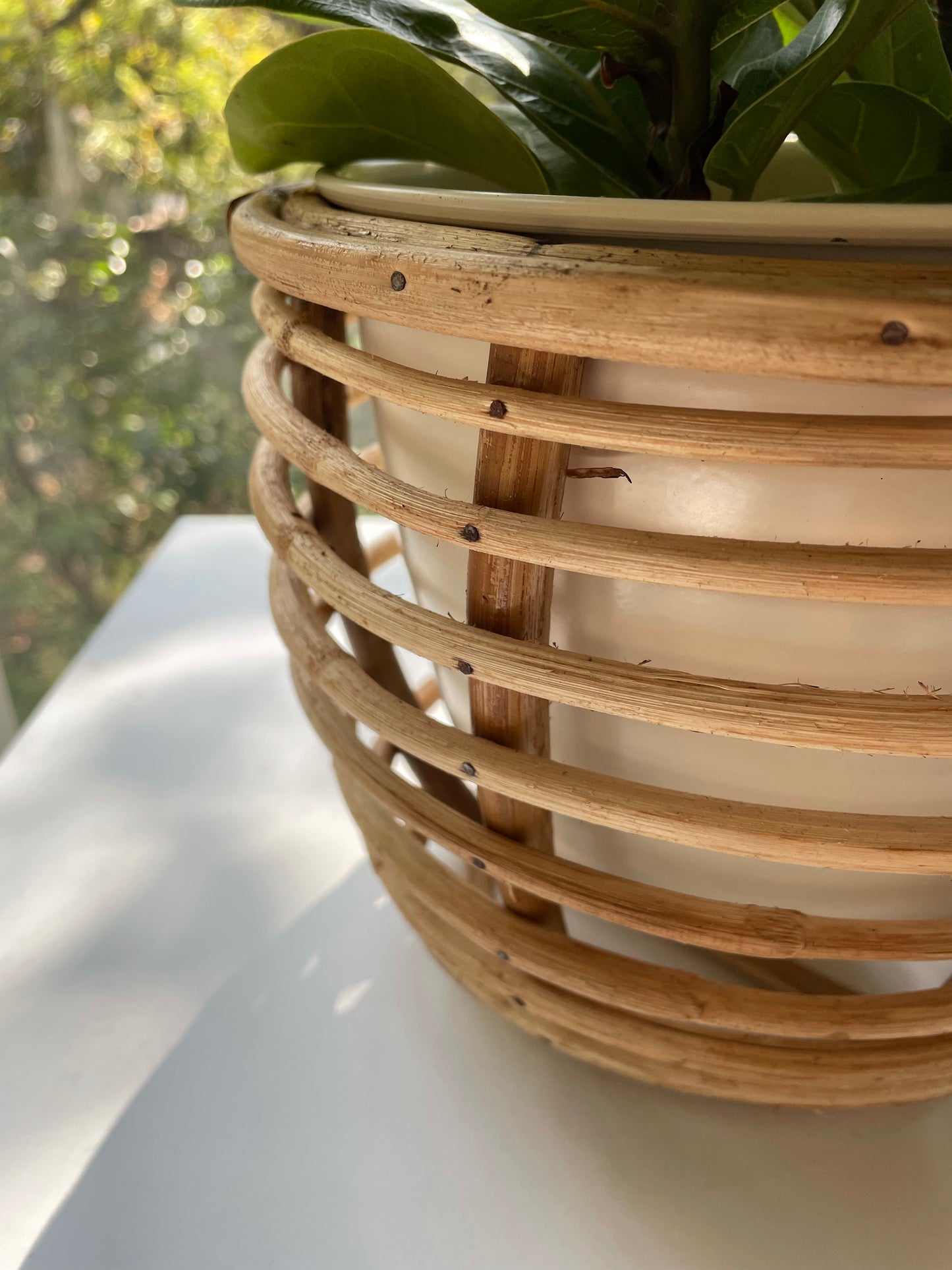 Maceta Ivory Metal Rattan